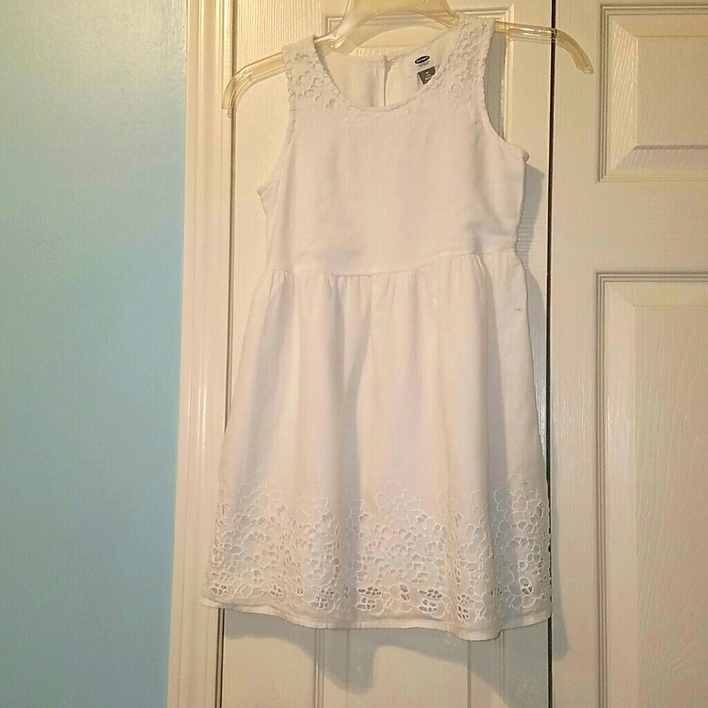 🔴 3/$15 Old Navy Girls White Dress
